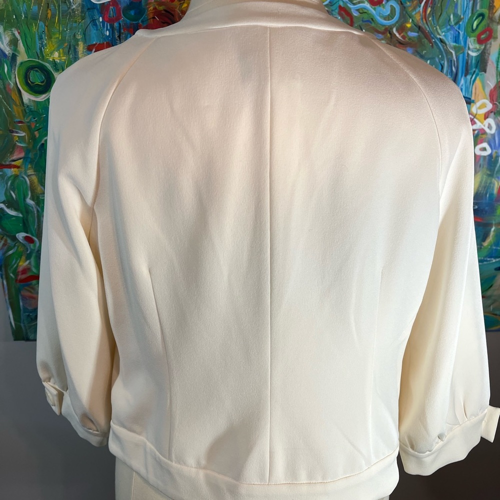 Ivory Crepe Jacket - Picture 5 of 7